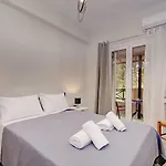 Apanemo Apartment *