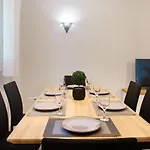 Apartment Apanemo *
