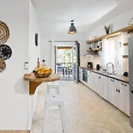 Apartment Apanemo *